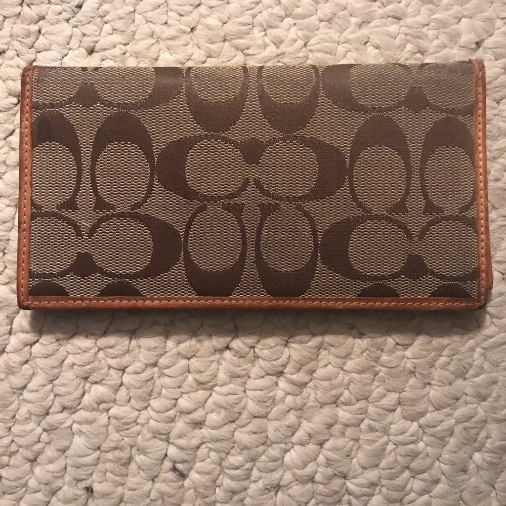Coach wallet